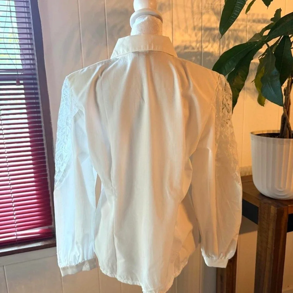 Vintage 80s 90s Lace Sleeve White Button Up Shirt Embroidered Coquette Blouse